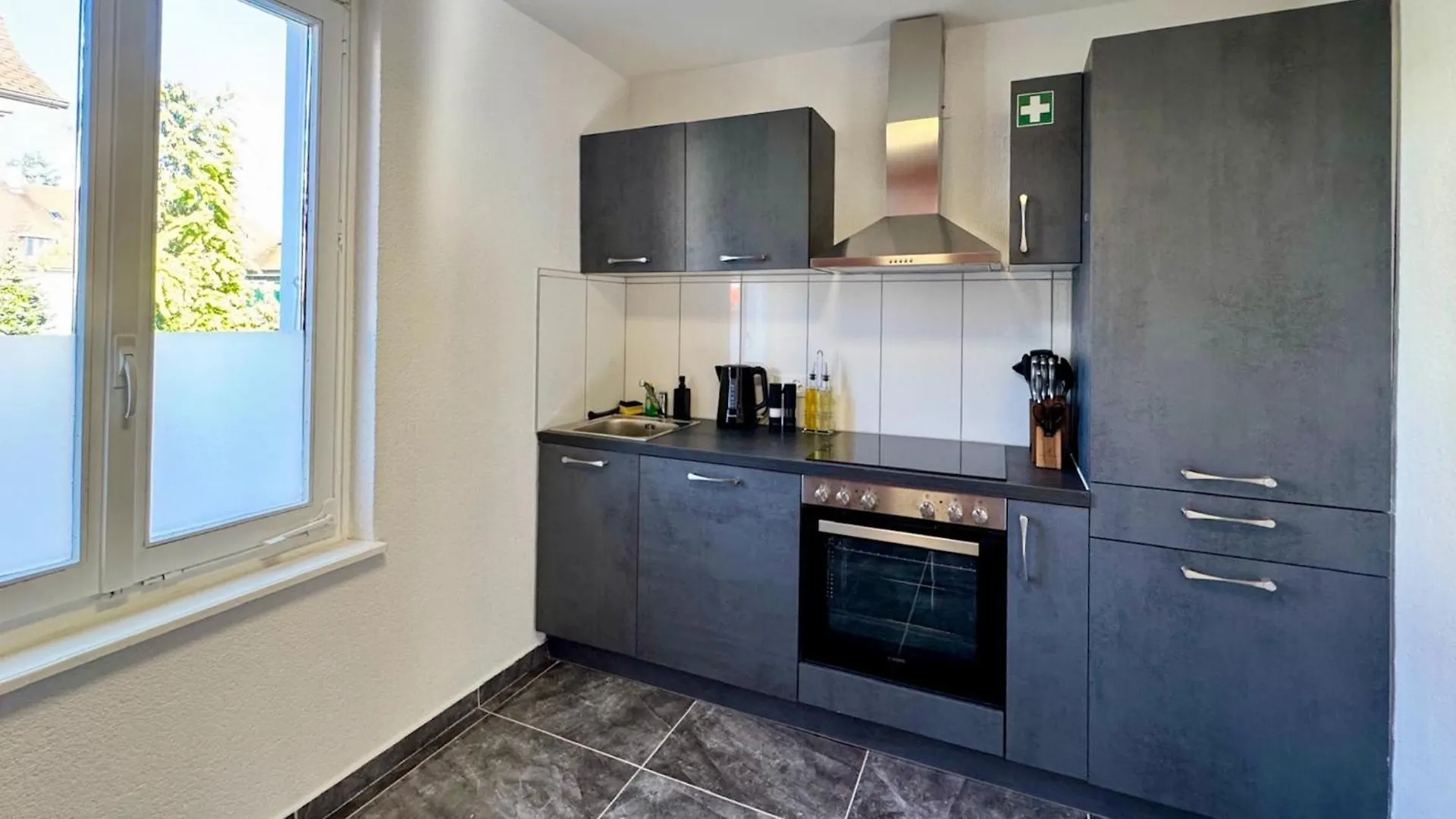 Zentrale Ruhige 3 Zimmer Wohnung Zum Wohlfuehlen Basel 0*,